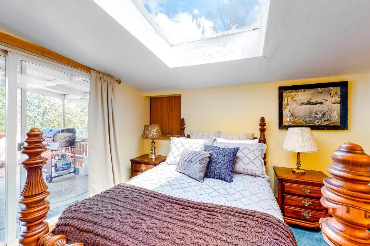 Calm Waters Lakeside Cabin Villa Sagle Bagian luar foto